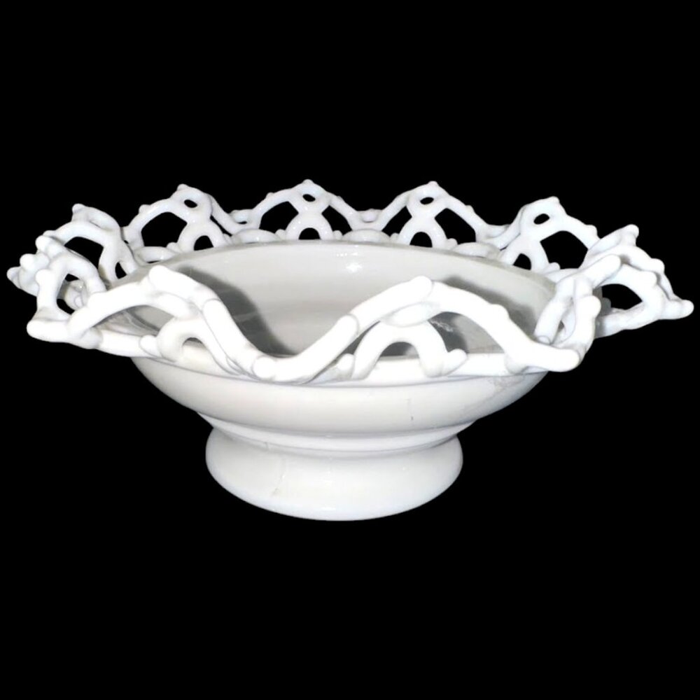 Vintage Westmoreland Doric Milk Glass Bowl